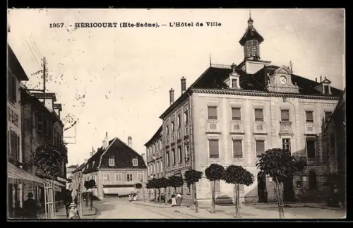 AK Héricourt /Hte-Saône, L`Hôtel de Ville