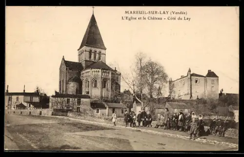 AK Mareuil-sur-Lay /Vendée, L`Eglise et le Château, Côté du Lay