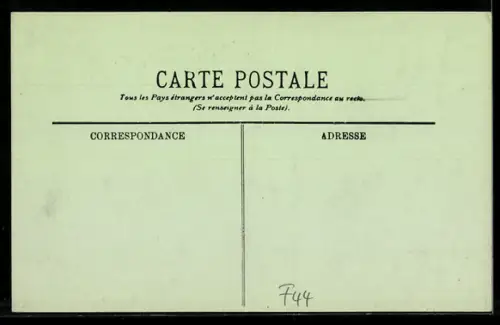 AK Pornic, La Rue de l`Église