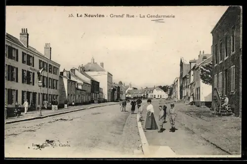 AK Le Nouvion, Grand` Rue, La Gendarmerie
