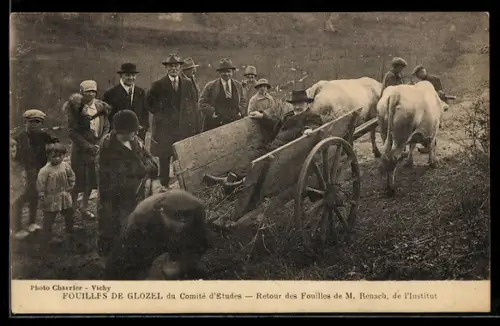 AK Ferrières-sur-Sichon, Fouilles de Glozel du Comité d`Etudes, Retour des Fouilles de M. Renach, de l`Institut
