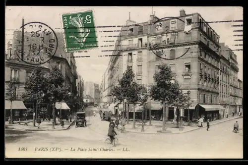 AK Paris, La Place Saint-Charles avec voitures et passants