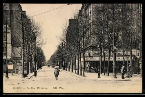 AK Paris, La Rue Mirabeau, avenue bordée d`arbres avec passants et commerces