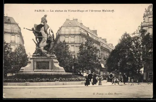AK Paris, La statue de Victor-Hugo et l`Avenue Malakoff