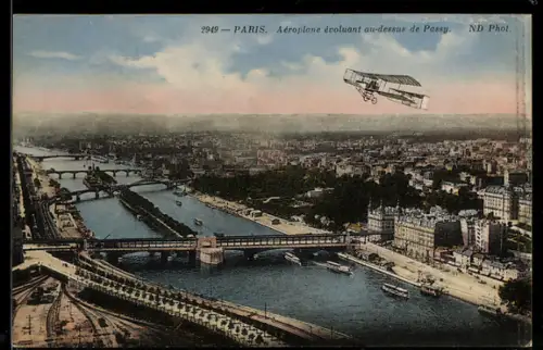 AK Paris, Aéroplane évoluant au-dessus de Passy