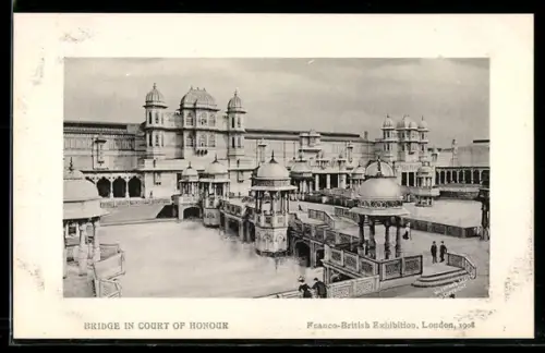 AK London, Franco-British Exhibition 1908, Bride in Court of Honour