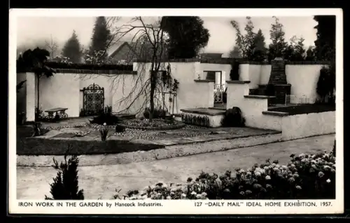 AK London, Daily Mail Ideal Home Exhibition 1957, Iron Works in the Garden by Hancock Industries, Ausstellung
