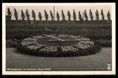 AK Berlin, Sommerblumen am Funkturm 1935, Blumenuhr, Ausstellung