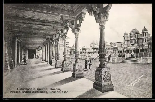 AK London, Franco-British Exhibition 1908, Colonnade in Court of Honour, Ausstellung