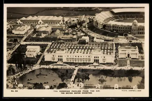 AK Wembley, British Empire Exhibition 1924, The Canadian Pavilion from the air, Ausstellung