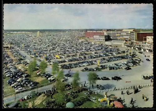 AK Hannover, Messegelände während einer Ausstellung