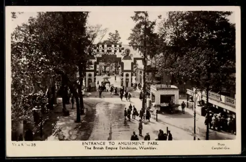 AK Wemblev, The British Empire Exhibition, Entrance To Amusement Park