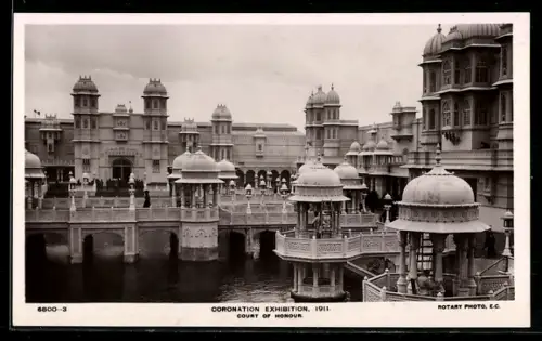 AK London, Court of Honour, Coronation Exhibition 1911