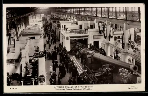 AK Wembley, The British Empire Exhibition, Interior of the Palace of Engineering