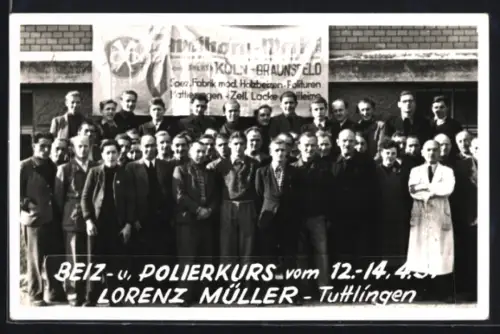 Foto-AK Tuttlingen, Beiz- und Polierkurs Lorenz Müller 12.-14.4.51, Gruppenfoto