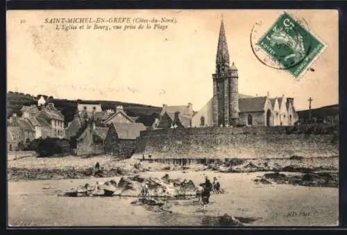 AK Saint-Michel-en-Grève, L`Eglise et le Bourg, vue prise de la Plage