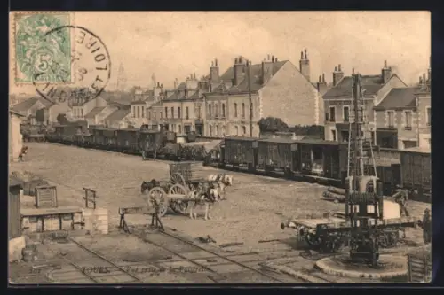 AK Tours, Vue prise de la Passerelle