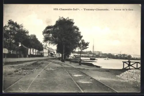 AK Tonnay-Charente, Avenue de la Gare