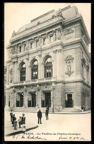AK Paris, Le Théâtre de l`Opéra-Comique avec passants devant l`entrée