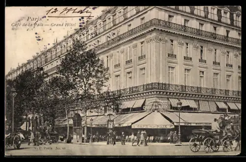 AK Paris, Café de la Paix, Grand Hôtel avec animation urbaine