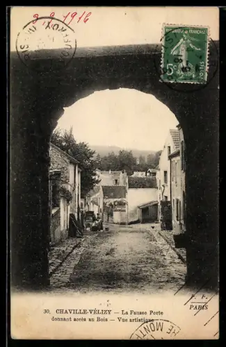 AK Chaville-Vélizy, La Fausse Porte donnant accès au Bois