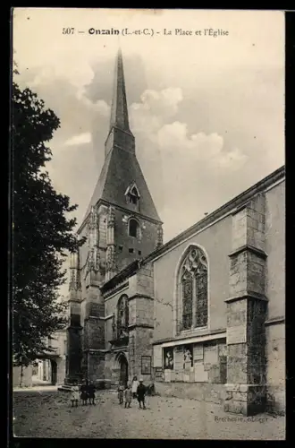 AK Onzain /L.-et-C., La Place et l`Eglise