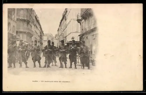 AK Paris, un Barrage Rue de Chabrol, Jules Guerin