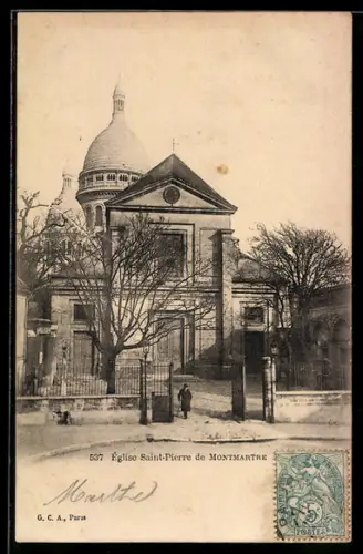 AK Paris, Église Saint-Pierre de Montmartre et dôme en arrière-plan