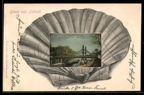 Grusskarten-AK Lübeck, Blick auf die Mühlentorbrücke in einer Muschel