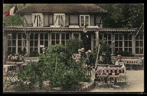 AK Israelsdorf b. Lübeck, Gasthaus und Café von L. Oldenburg, Aussenansicht mit Grünanlagen