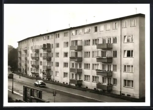 AK Frankfurt-Westend, Oberlindau, Wohnblock, Ansicht aus der Vogelschau