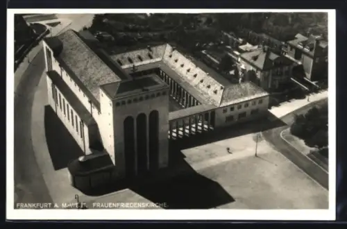 AK Frankfurt-Bockenheim, Frauenfriedenskirche, Fliegeraufnahme