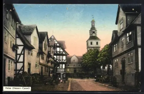 AK Helsa /Hessen-Cassel, Strassenpartie mit Rathaus