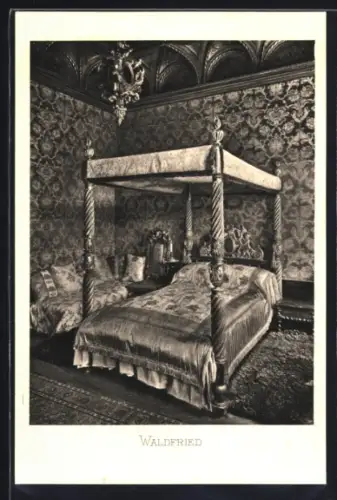 AK Frankfurt-Niederrad, Villa Waldfried, Innenansicht Schlafzimmer mit Himmelbett