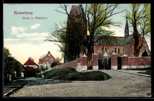 AK Ratzeburg, Teilansicht mit Dom und Steintor