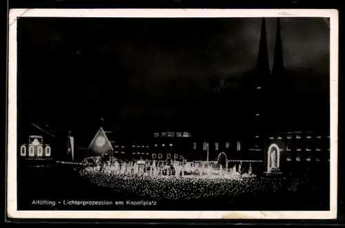 AK Altötting, Lichterprozession am Kapellplatz