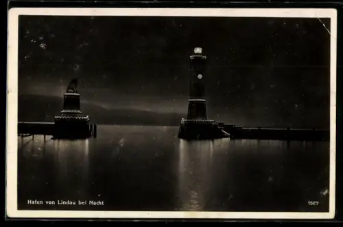 AK Lindau, Hafen mit Leuchtturm bei Nacht