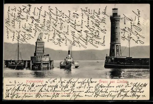 AK Lindau, Hafeneinfahrt mit Leuchtturm und Löwendenkmal