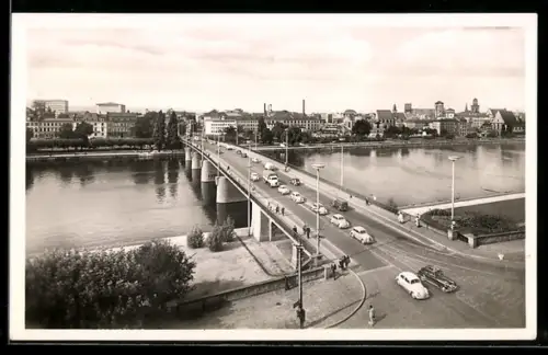 AK Frankfurt am Main, Untermainbrücke, Mainufer, Ortspanorama