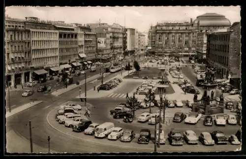 AK Frankfurt am Main, Goetheplatz mit Parkplätzen und umliegenden Geschäftshäusern aus der Vogelschau