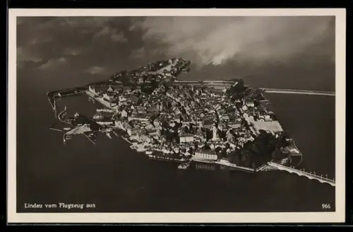 AK Lindau i. B., Luftaufnahme der Inselstadt