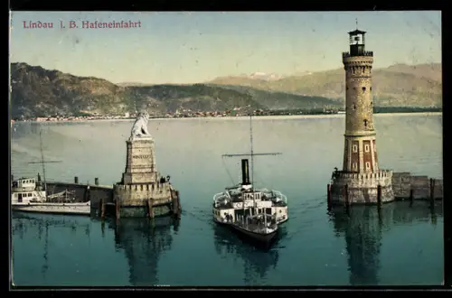 AK Lindau i. B., Hafeneinfahrt, Leuchtturm, Bayerischer Löwe, Dampfschiff