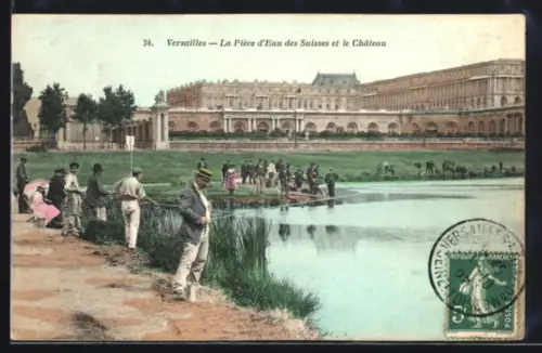 AK Versailles, La Pièce d`Eau des Suisses et le Château, Menschen angeln am See vor dem Schloss