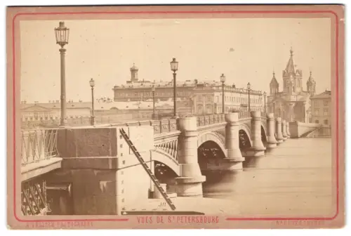 Fotografie A. Felisch, St. Petersburg, Ansicht St. Petersburg, Blick auf die Nikolai-Brücke von Wassili-Ostrow