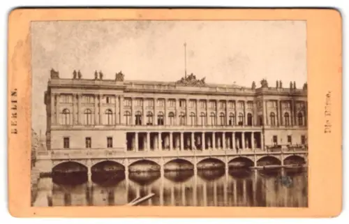 Fotografie unbekannter Fotograf, Ansicht Berlin, Partie an der Börse