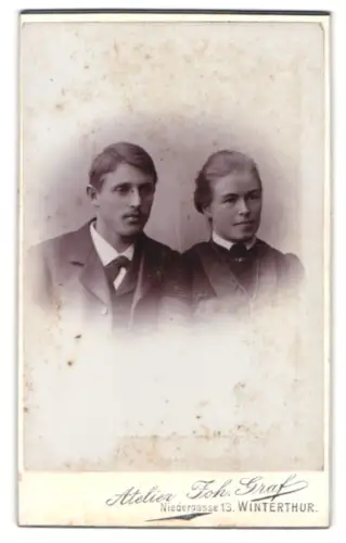 Fotografie Joh. Graf, Winterthur, Niedergasse 13, Porträt eines Paares