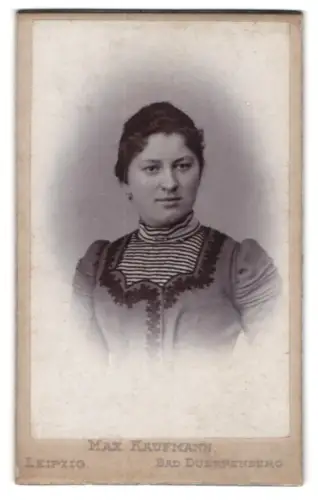 Fotografie Max Kaufmann, Leipzig, Marienstrasse, Porträt einer Dame