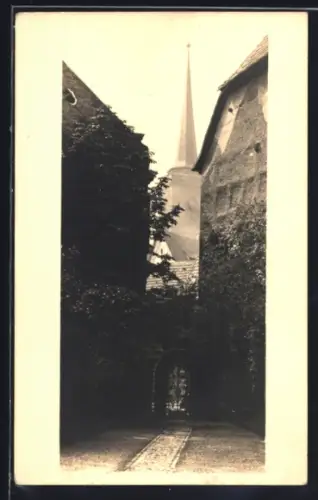 Foto-AK Erfurt, Am Turnierhof, Tordurchgang, Kirche