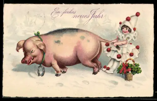 AK Mädchen im Pierotkostüm zieht ein Glücksschwein am Schwanz