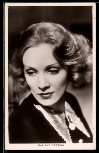 AK Schauspielerin Porträt Marlene Dietrich
